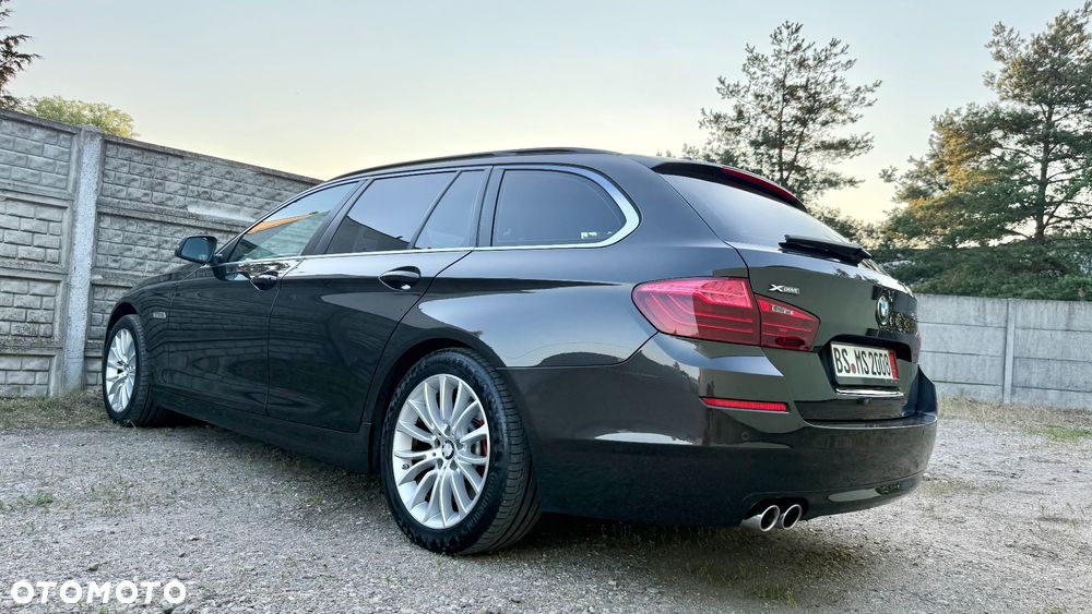 BMW Seria 5 525d - 6