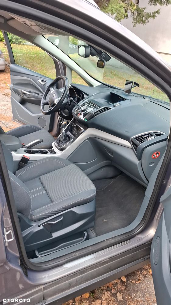 Ford C-MAX - 18