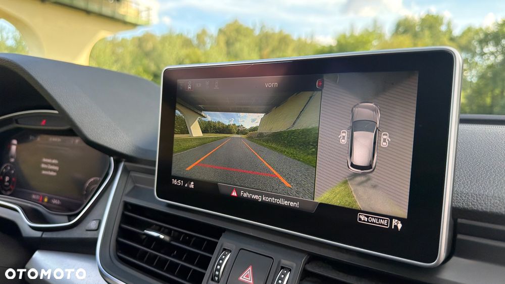 Audi Q5 2.0 TDI Quattro S tronic design - 11
