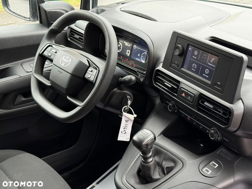 Toyota Proace City - 12
