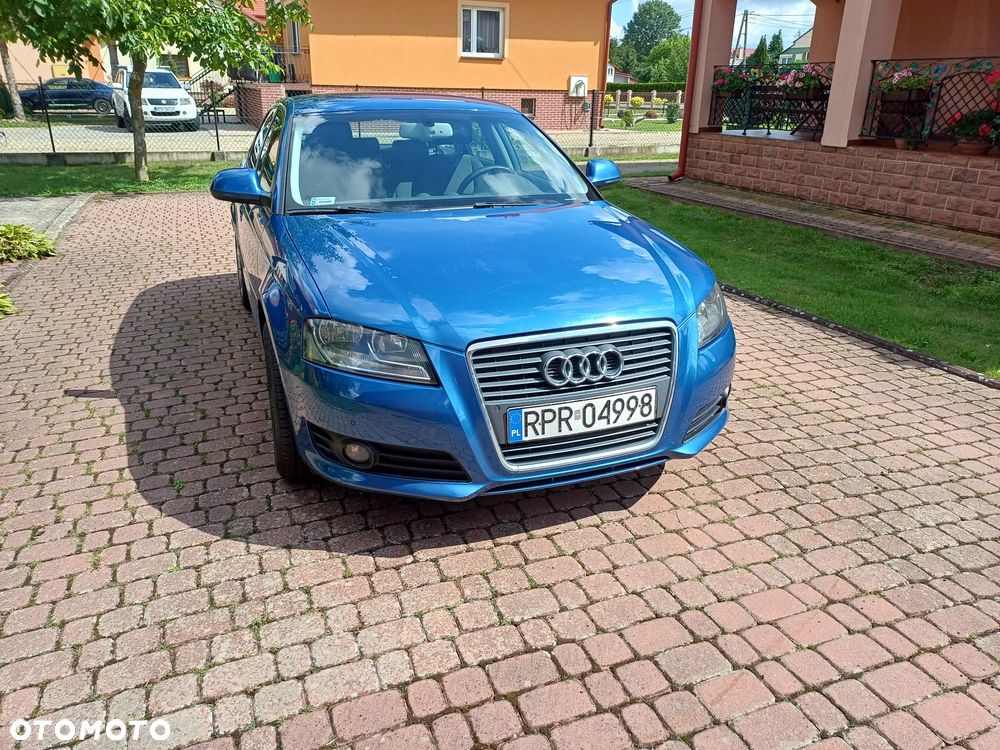 Audi A3 Sportback 2.0 TDI DPF Ambition - 2