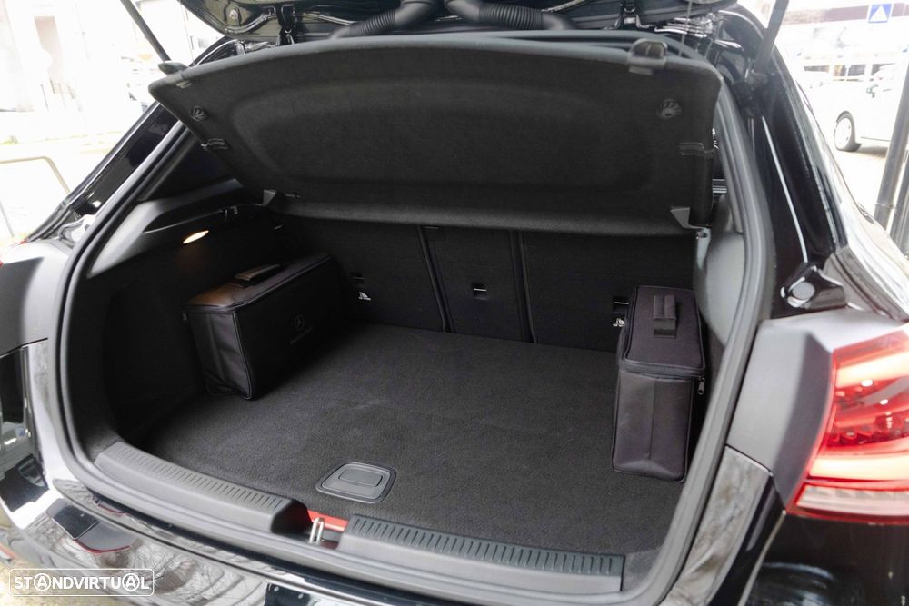 Mercedes-Benz A 250 e Style Plus - 20