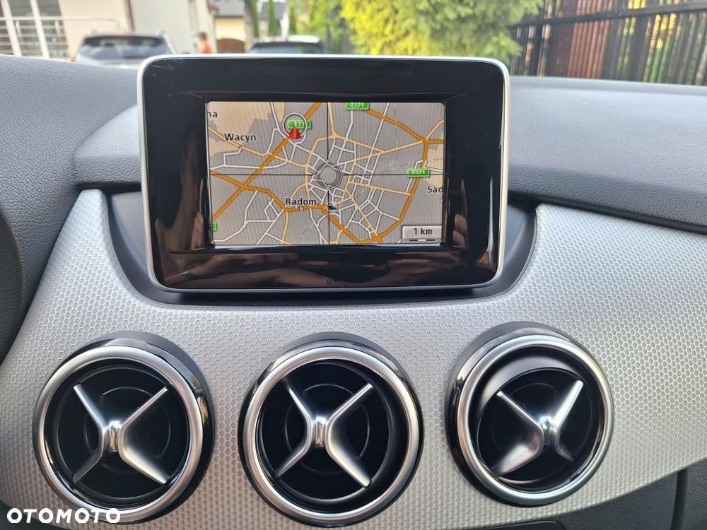 Mercedes-Benz Klasa B 180 CDI (BlueEFFICIENCY) 7G-DCT - 13