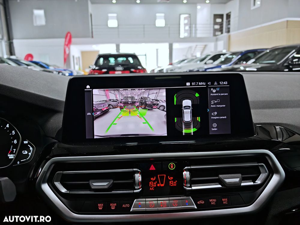 BMW X3 xDrive30e AT PHEV - 13