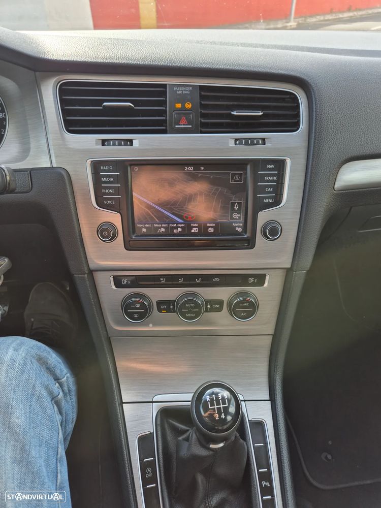 VW Golf Variant 1.6 TDi GPS Edition - 8