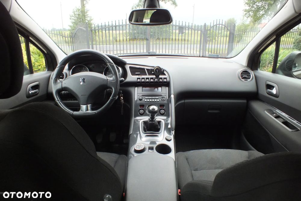 Peugeot 3008 2.0 HDi Allure - 19