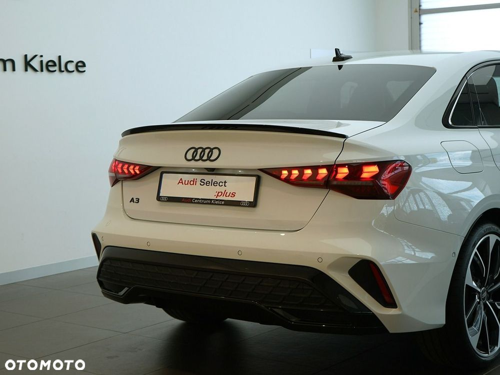 Audi A3 Limousine - 12