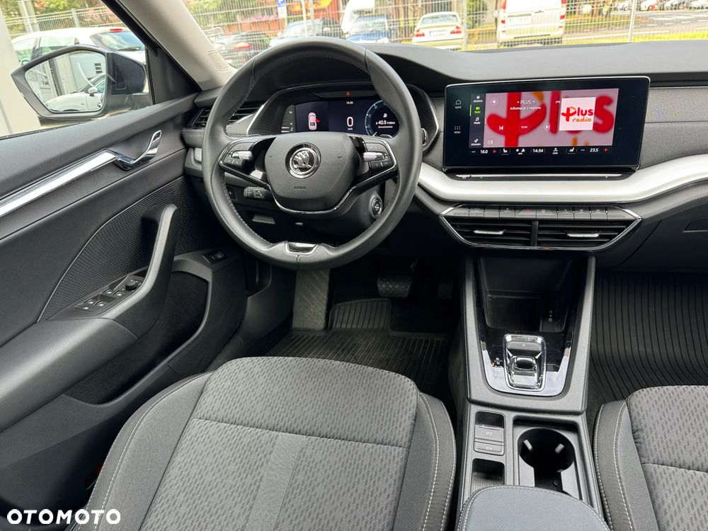 Skoda Octavia 2.0 TDI Style DSG - 17