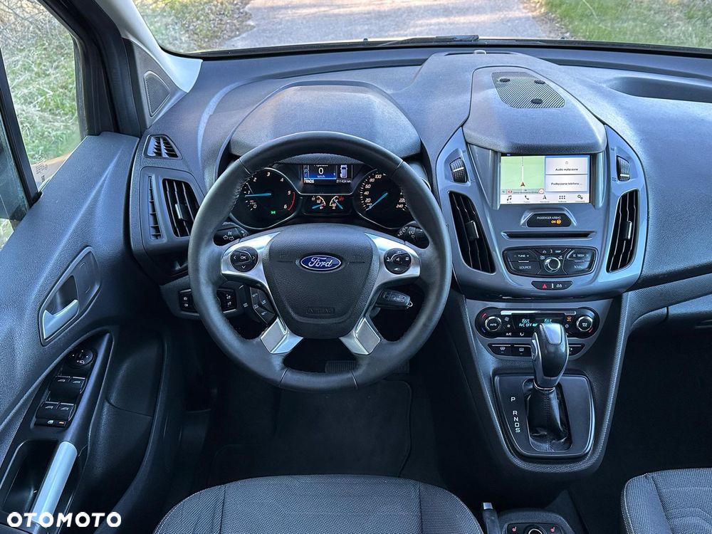 Ford Tourneo Connect Grand - 19