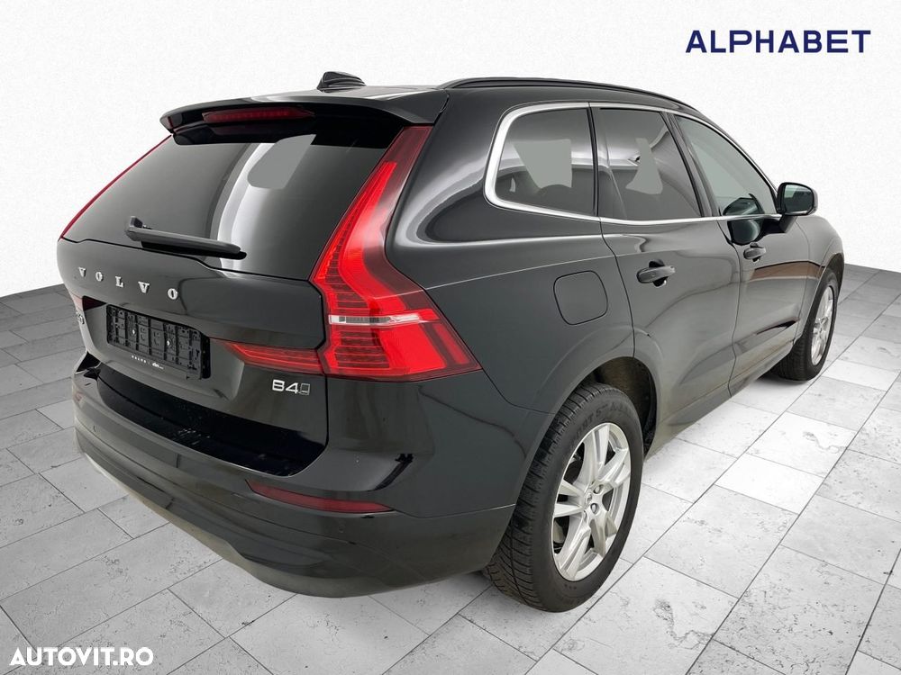 Volvo XC 60 B4 D AWD Ultimate Dark - 4