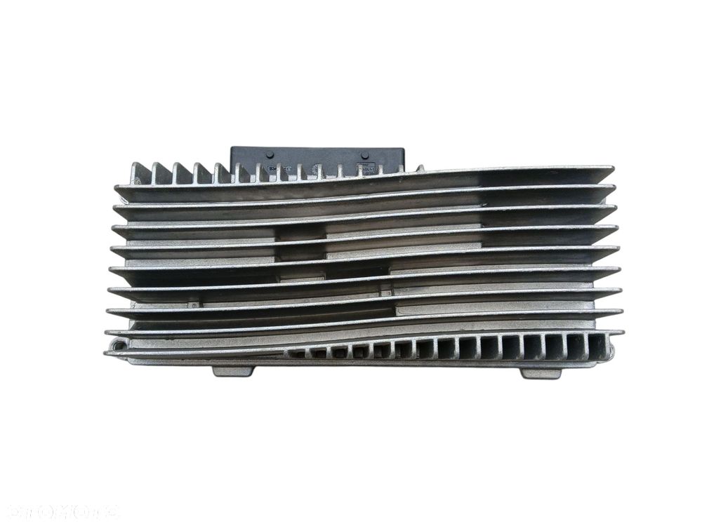 WZMACNIACZ AUDI Q5 8R (2008-2012) 2.0 TFSI 211KM 8R0035223F - 1