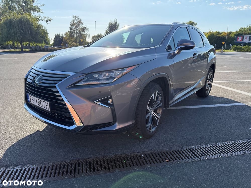 Lexus RX - 16