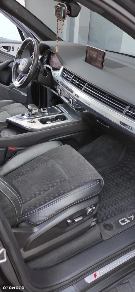 Audi Q7 - 22