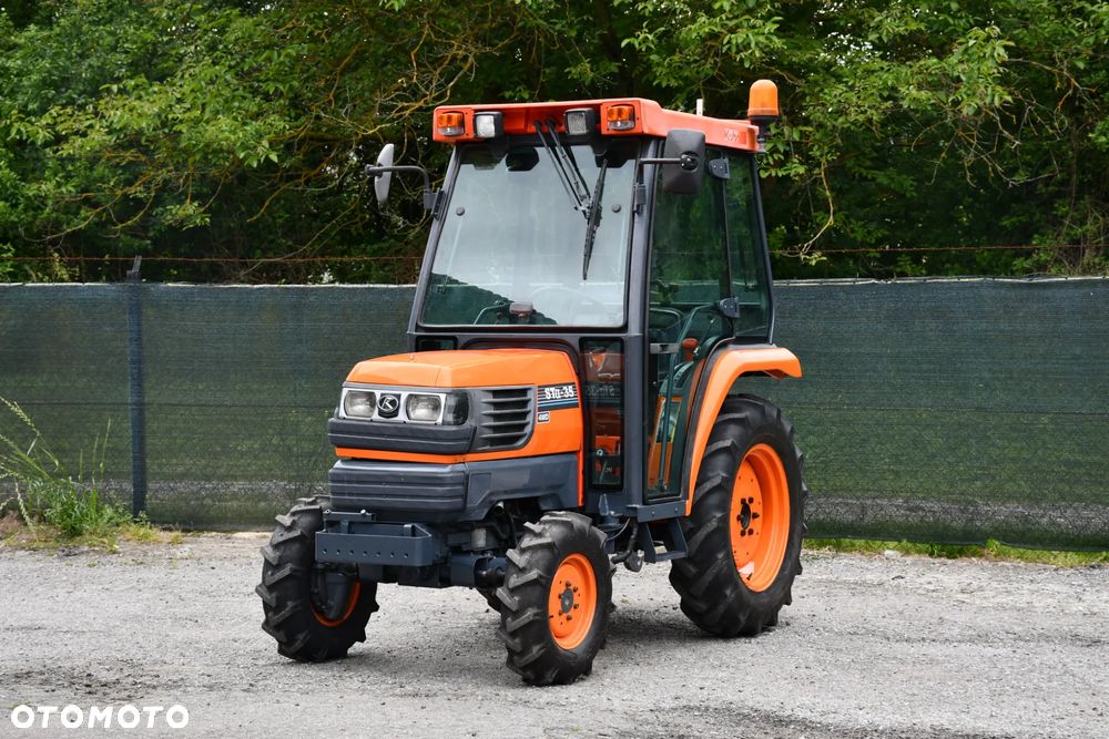 Kubota ST35 - 2