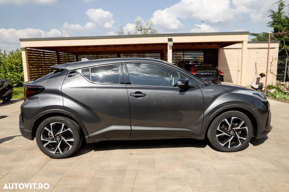 Toyota C-HR 2.0 HSD 184 CP 4x2 CVT C-ult Style - 12