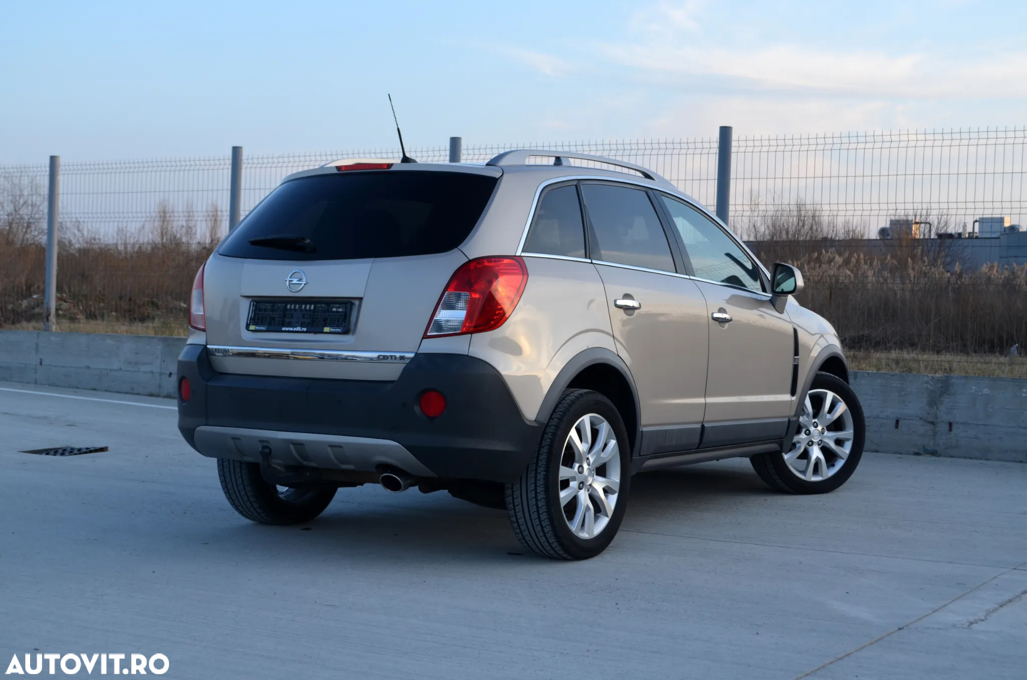 Opel Antara 2.2 CDTI 4x4 Aut. Cosmo - 5