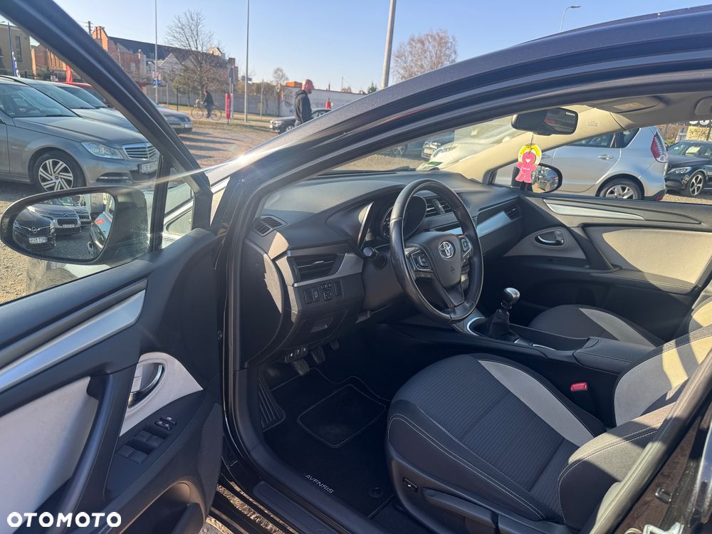Toyota Avensis 2.0 D-4D Active Business - 5