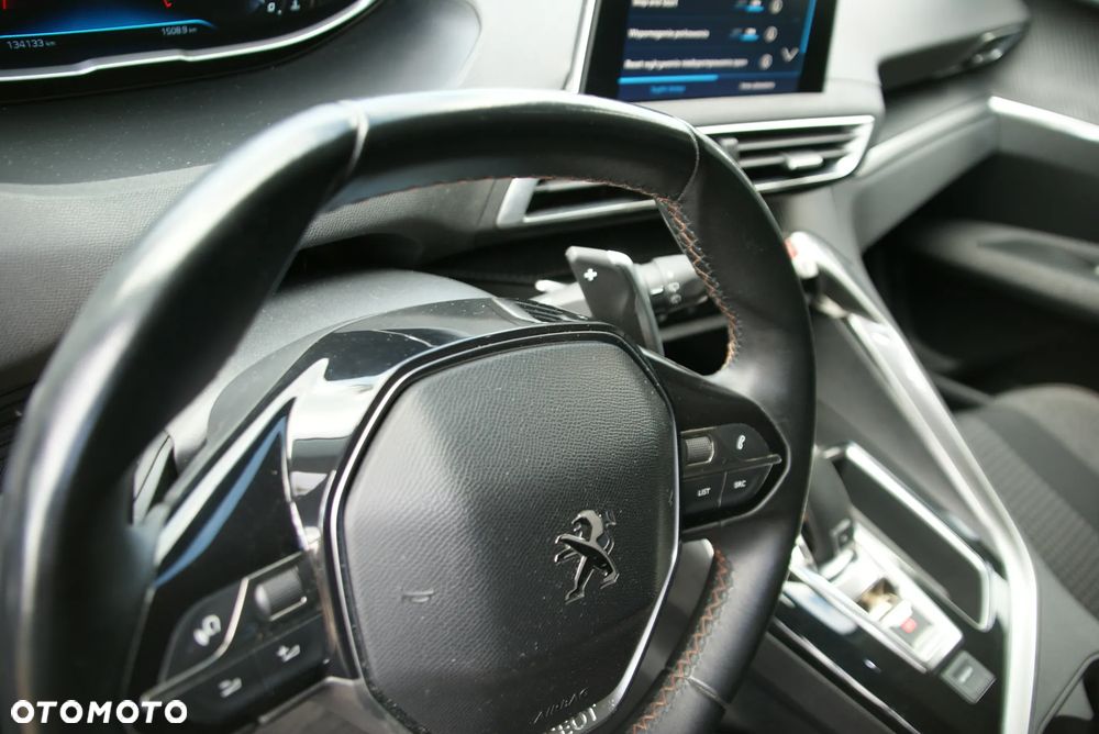 Peugeot 3008 - 21