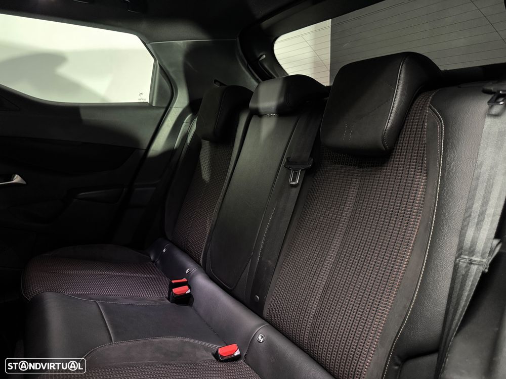 DS DS3 Crossback E-TENSE PERFORMANCE LINE - 15
