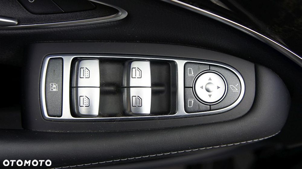 Mercedes-Benz Klasa S 500 L 4Matic 9G-TRONIC - 35