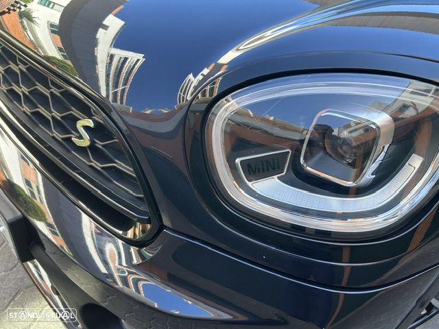 MINI Countryman Cooper SE ALL4 Auto - 31