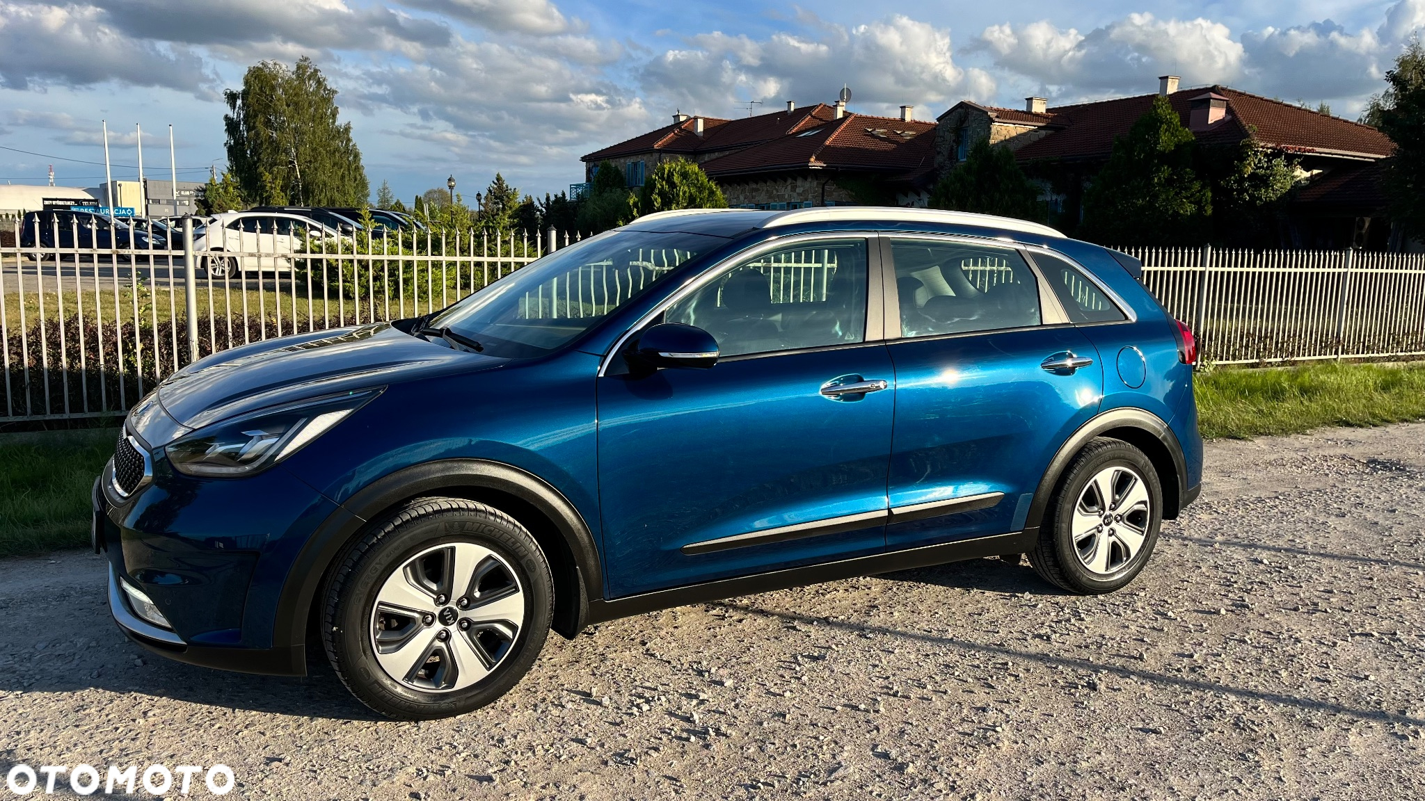 Kia Niro 1.6 GDI Hybrid L - 6