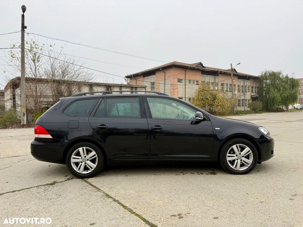 Volkswagen Golf 1.6 TDI DPF BlueMotion Technology MATCH - 21