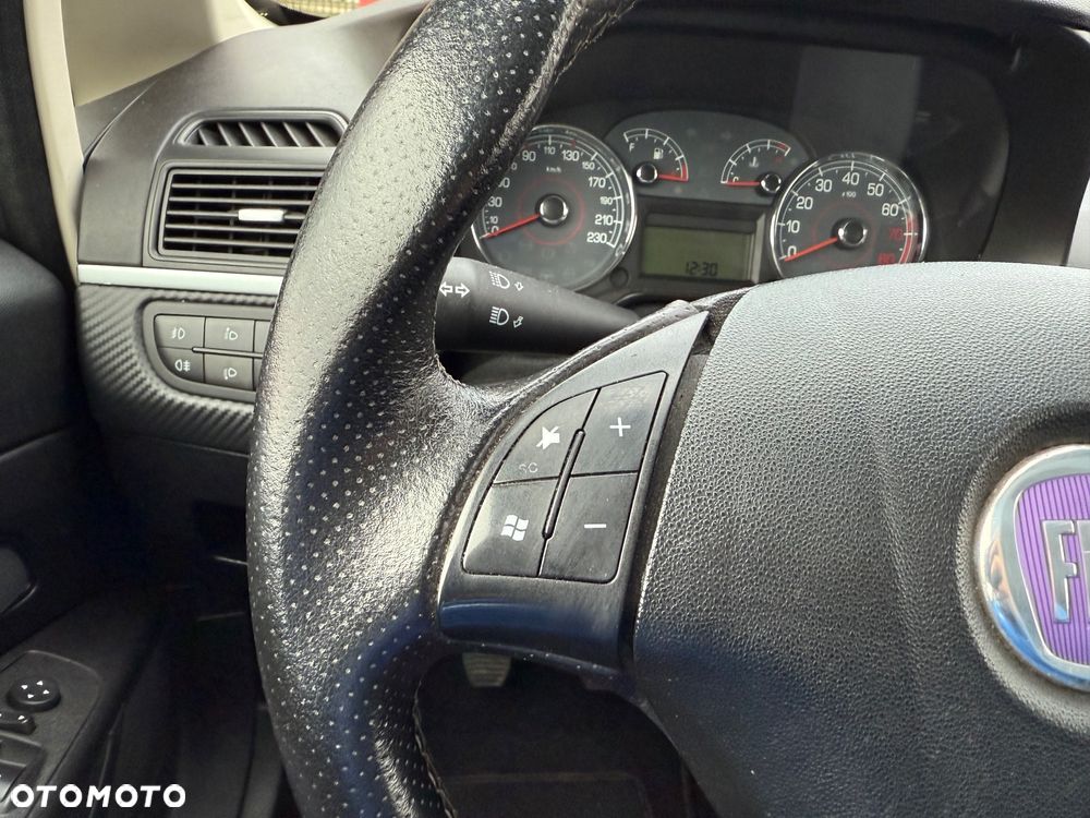 Fiat Grande Punto - 20