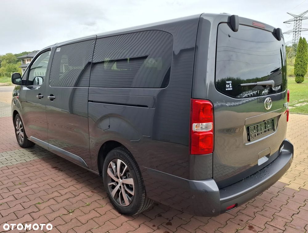 Toyota Proace Verso 2.2 D4-D Long Family - 17