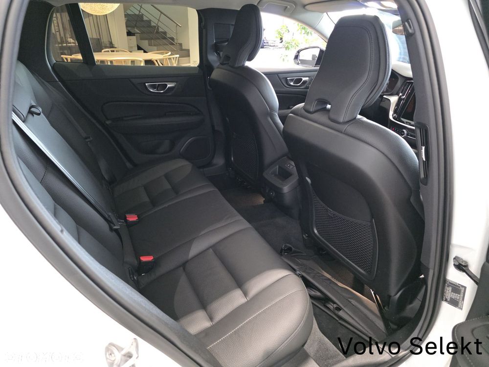 Volvo V60 - 30