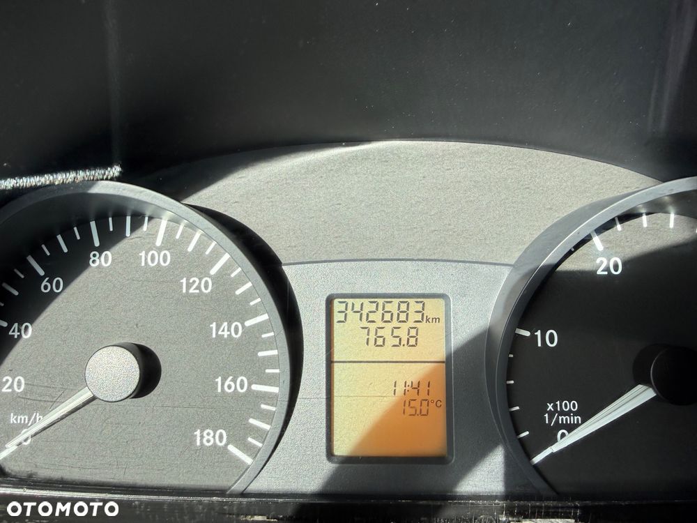 Mercedes-Benz SPRINTER 516 24 Miejsca - 22