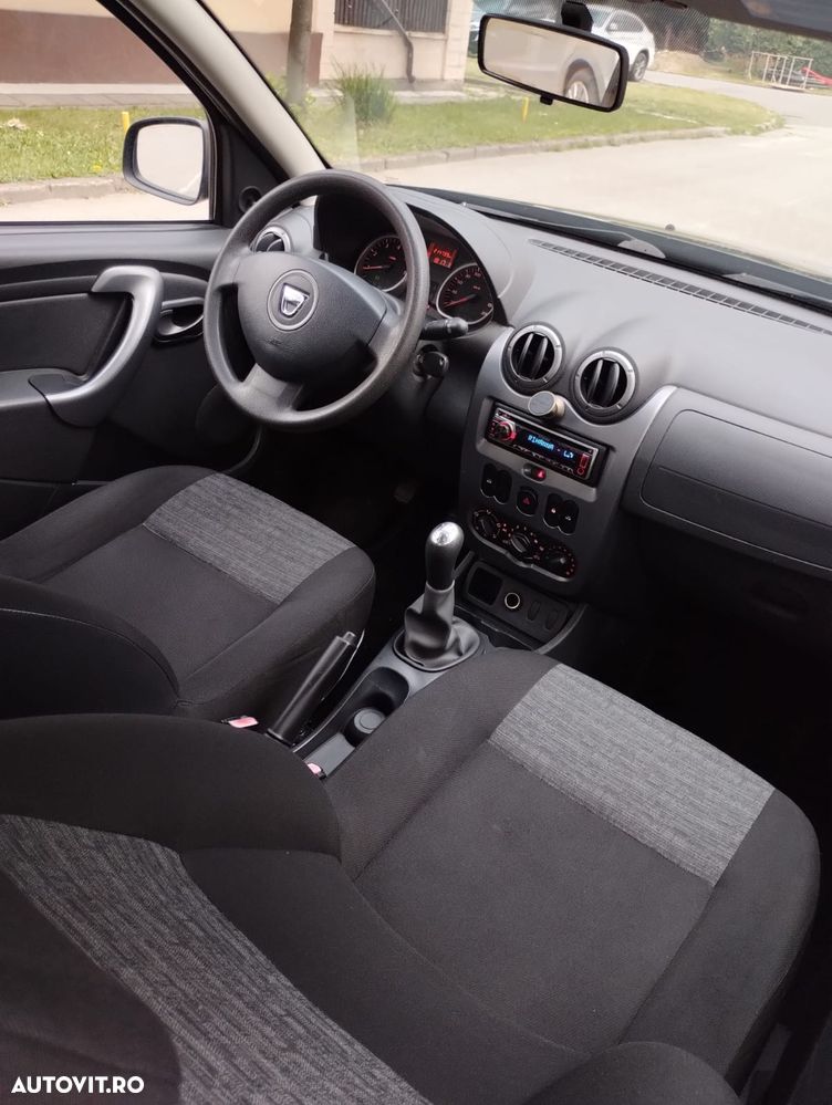 Dacia Duster 1.5 dCi 4x2 Prestige - 11