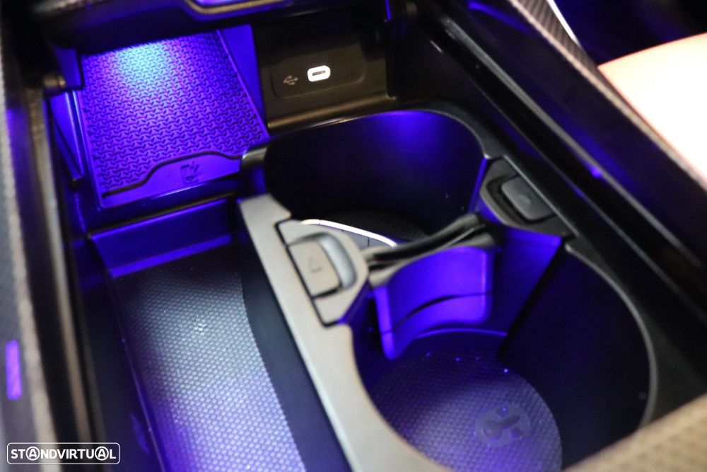 Mercedes-Benz C 300 e 9G-TRONIC AMG Line - 44