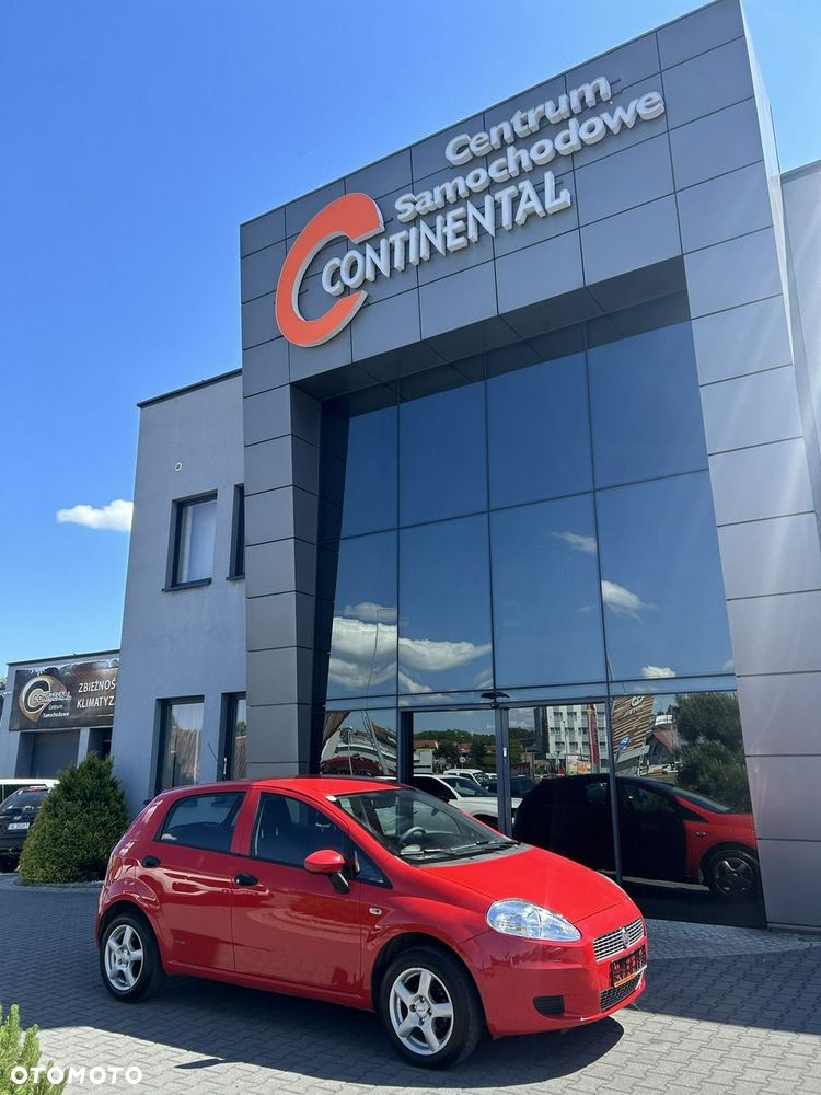 Fiat Punto 1.4 Young - 4