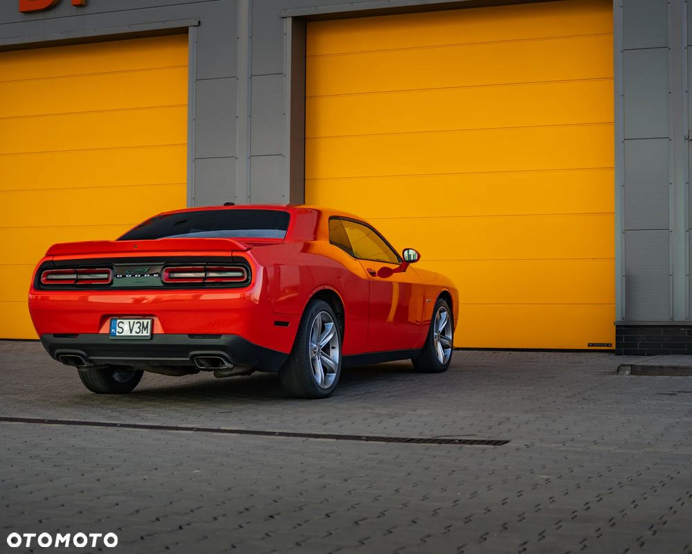 Dodge Challenger 5.7 R/T - 5