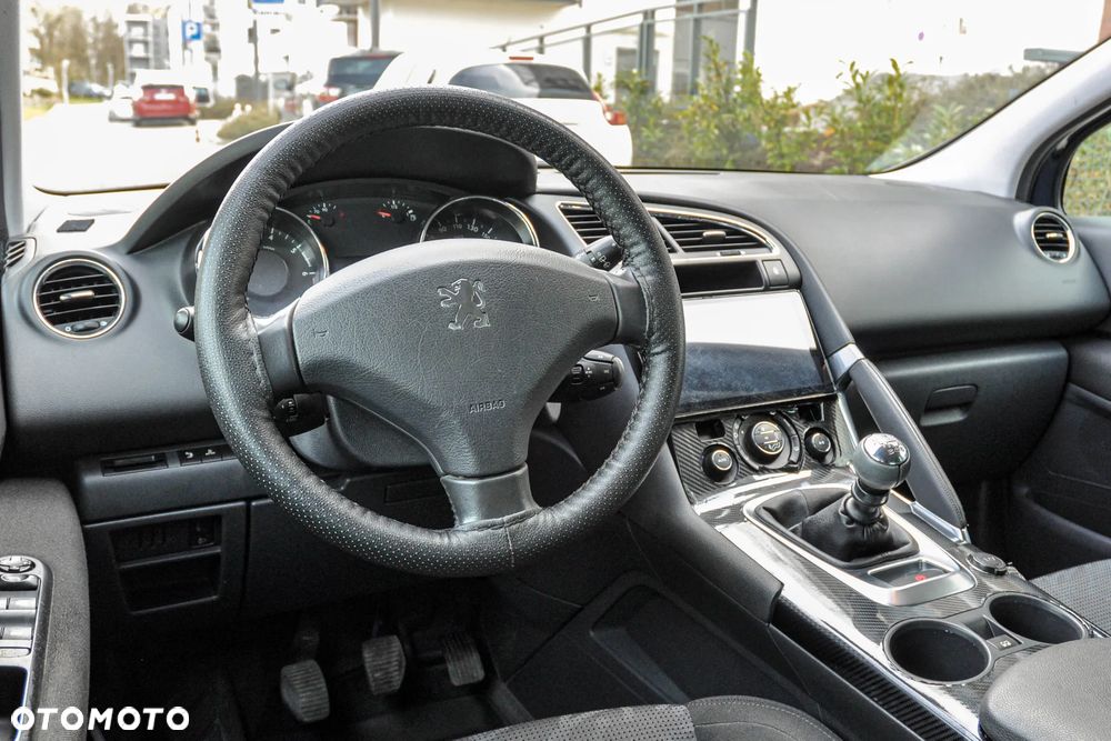 Peugeot 3008 1.6 Premium - 9