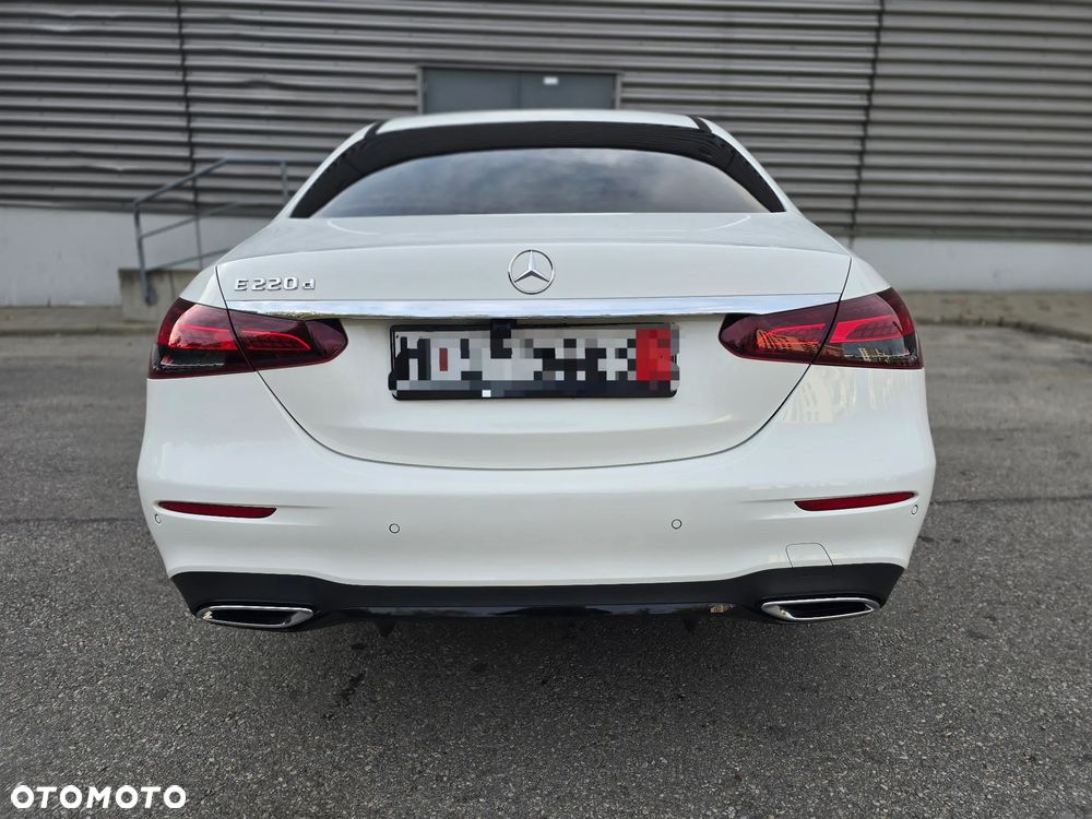 Mercedes-Benz Klasa E 220 d 9G-TRONIC AMG Line - 7