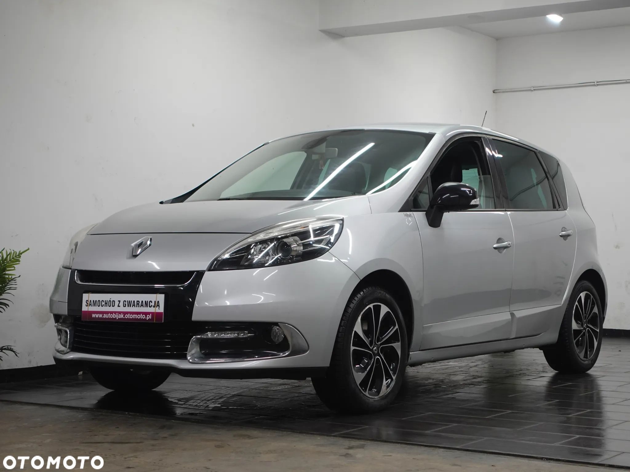 Renault Scenic ENERGY TCe 115 Bose Edition - 1