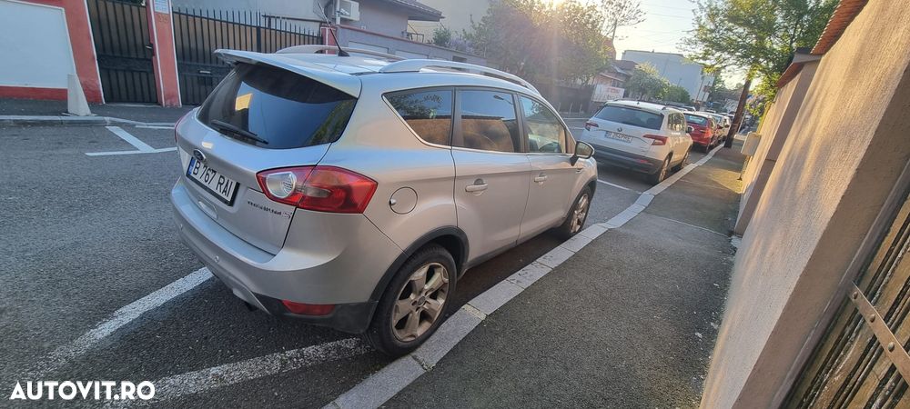 Ford Kuga 2.0 TDCi 4WD Powershift Titanium - 2