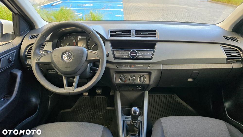 Skoda Fabia 1.0 Ambition - 24