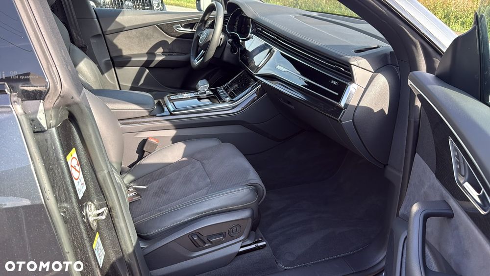 Audi Q8 50 TDI quattro tiptronic - 33