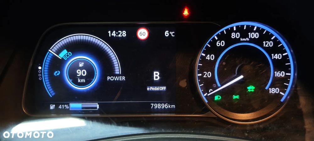 Nissan Leaf 40 kWh N-CONNECTA - 12