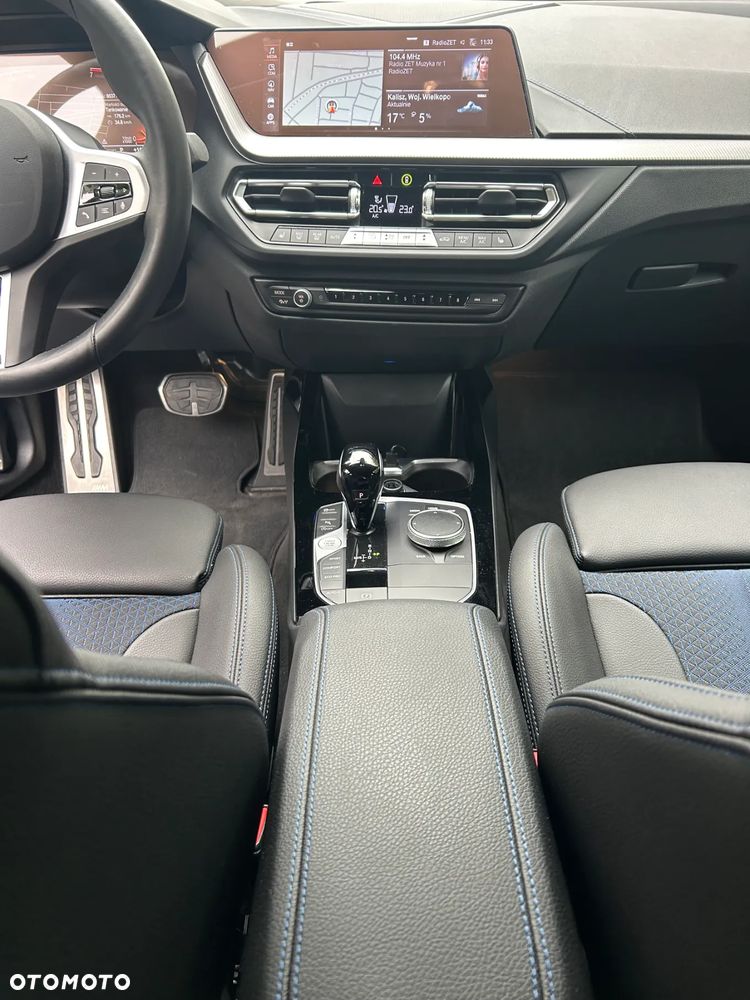BMW Seria 2 218i M Sport - 16