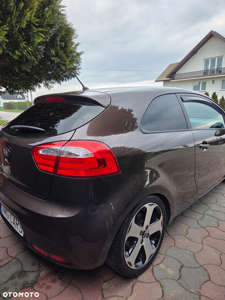 Kia Rio 1.2 XL - 15