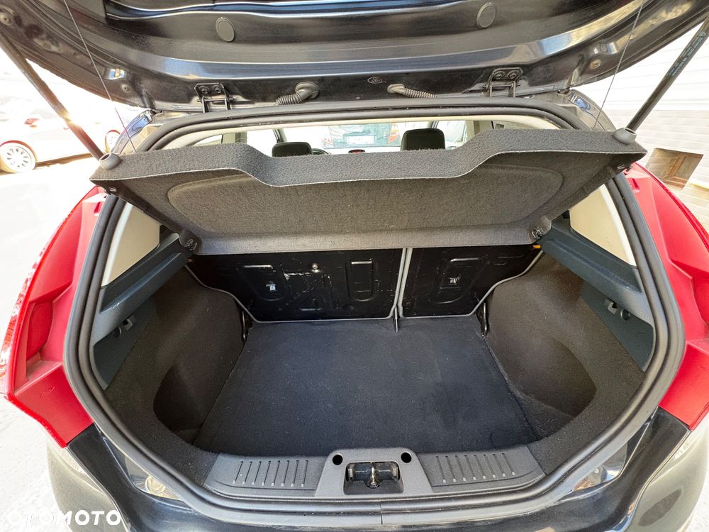 Ford Fiesta 1.4 Silver X - 9