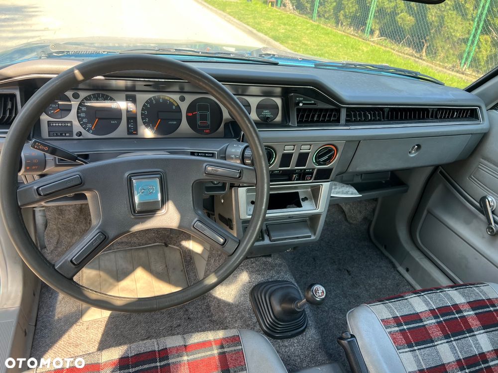 Subaru 1800 Coupe - 6