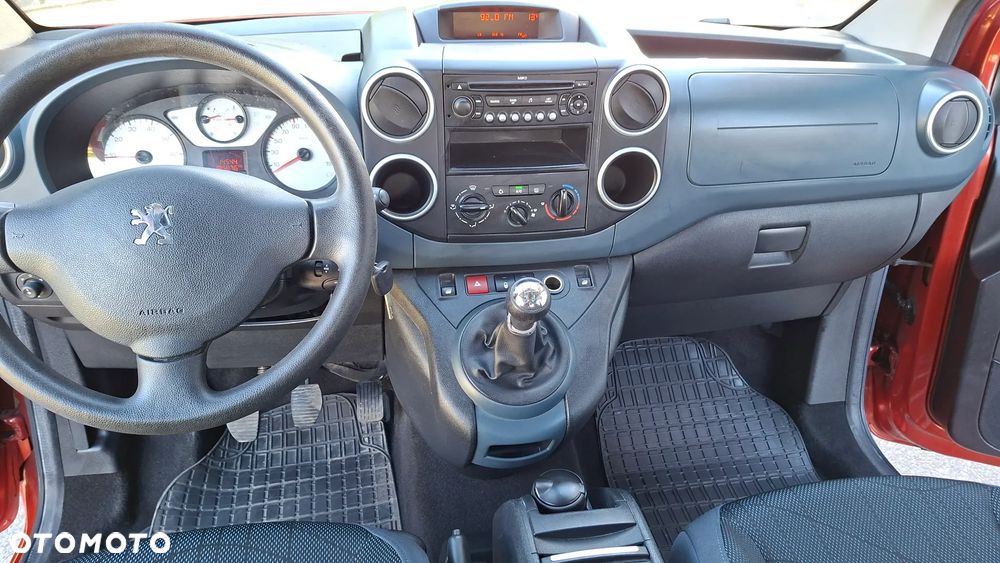 Peugeot Partner 110 Tendance mit Familien-Paket - 6