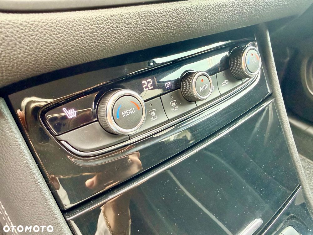 Opel Grandland X - 17