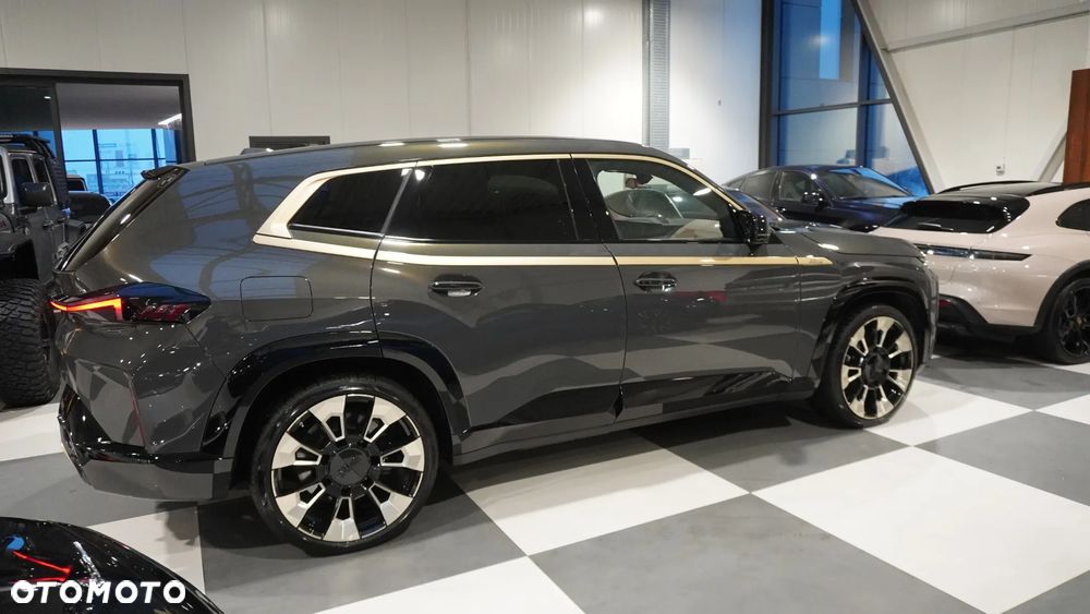 BMW XM - 18