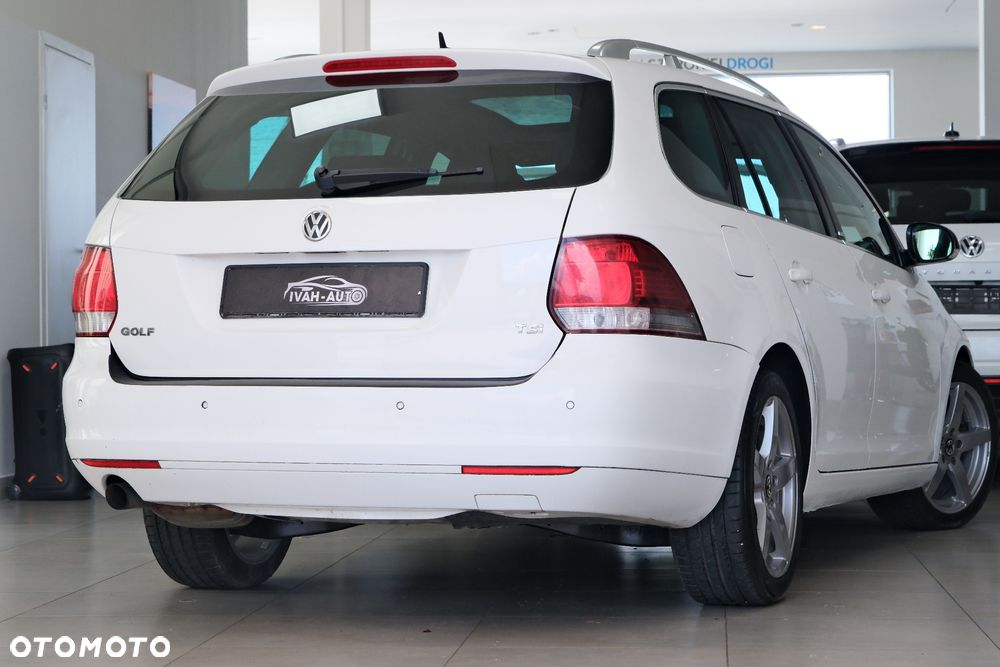 Volkswagen Golf - 4
